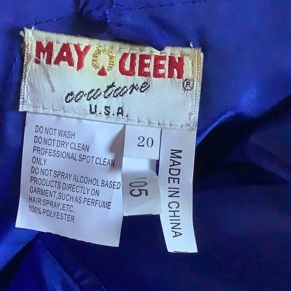 Gown - Picture 7 of 8